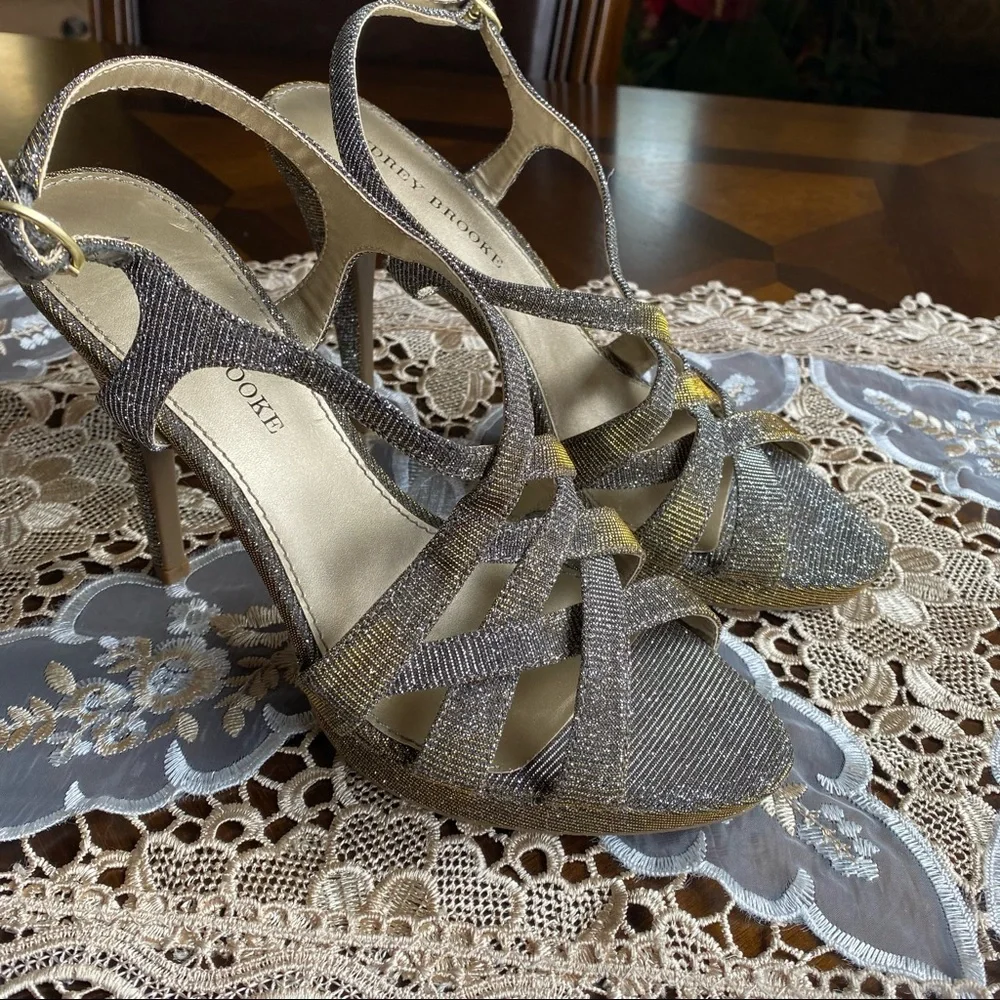 Audrey Brooke High heel metallic gold sandals NWOB